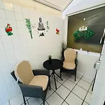 /